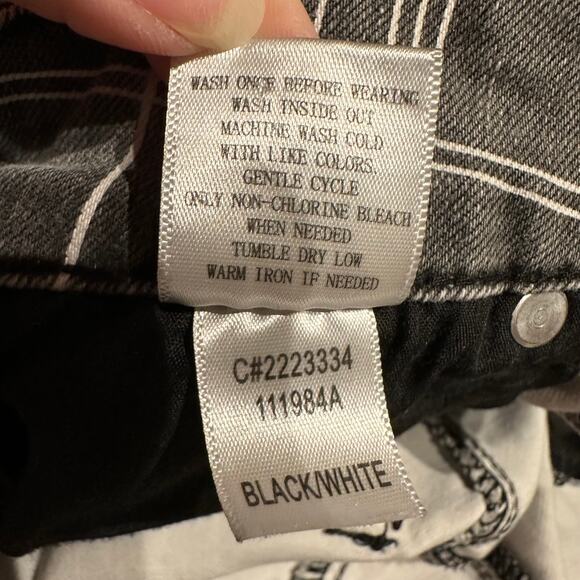 Fall Altar'd State Plaid Flare Bell Bottom Pants Size 27 Denim Gray White Plaid - Picture 7 of 7